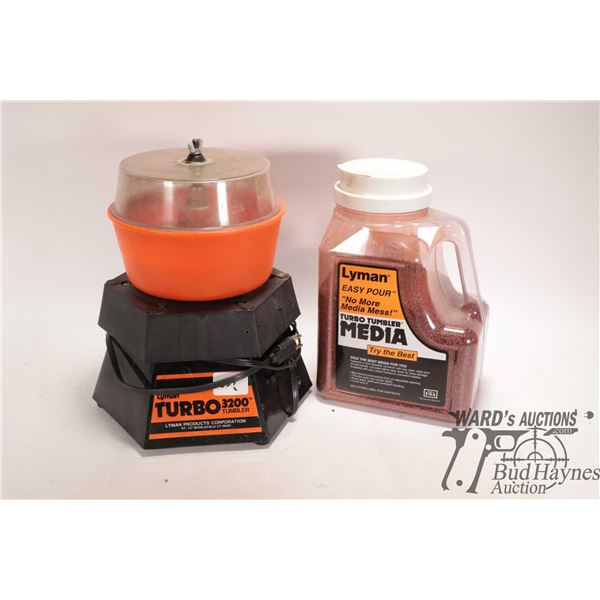 Lyman Turbo 3200 tumbler and a partial tub of media, working