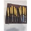 Image 2 : LEATHER POUCH OF SWISS MADE CARVING TOOLS