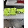 Image 2 : 3 NEW CONDOR SAFETY JACKETS, SIZE 6XL