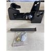 Image 2 : 2 NEW TRAILER COUPLER LOCKS
