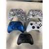 Image 2 : 5 XBOX WIRELESS CONTROLLERS UNTESTED