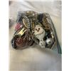 Image 2 : 2 BAGS OF MISC JEWELRY, BEADS AND PARTS ETC