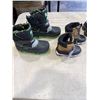 Image 2 : 4 NEW PAIRS OF KIDS SNOW BOOTS