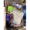 Image 2 : TWO BOXES OF ARTS AND CRAFTS