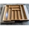 Image 2 : 2 NEW BAMBOO EXPANDABLE CUTLERY ORGANIZER DRAWER SETS