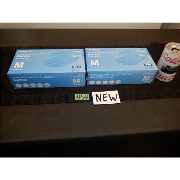 2 Boxes of disposable nitrile medical examination gloves, 100 in each box, size medium