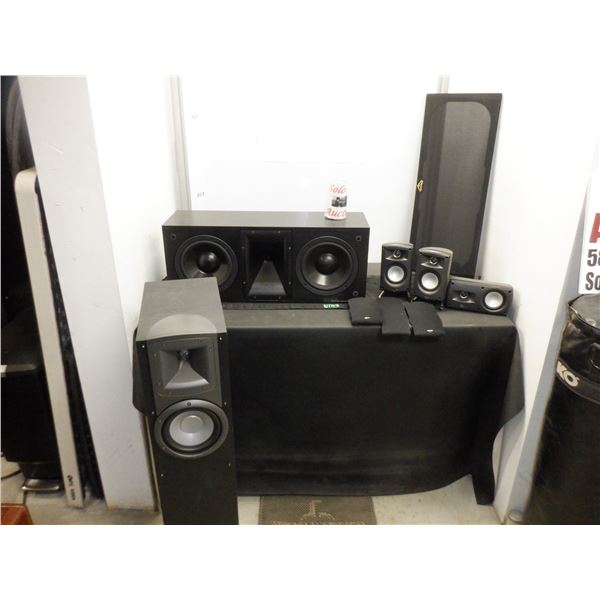 Lot of stereo speakers by Klipsch