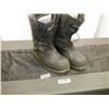 Image 1 : Insulated work boots size 9, steel toes