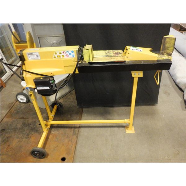 Log splitter