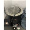Image 2 : Oil Less Turkey Fryer - The big Easy by Char Broil, TRU Infrared