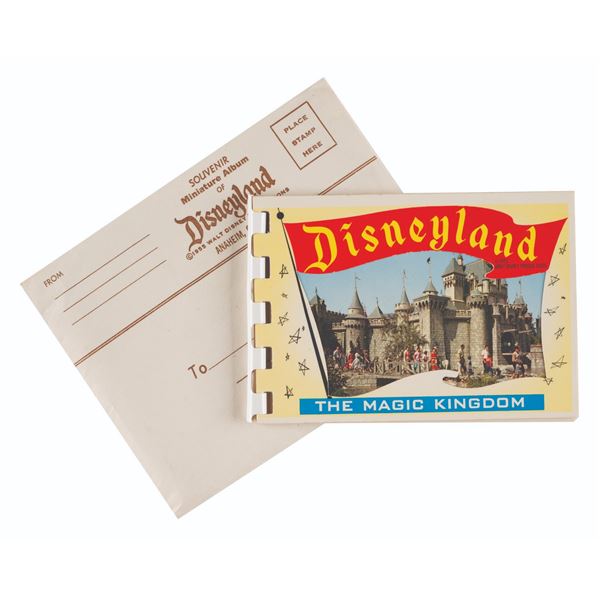 A Disneyland: The Magic Kingdom Mini-Book.