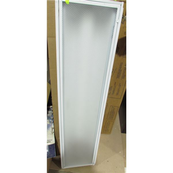 48" 2 BULB FLUORESCENT