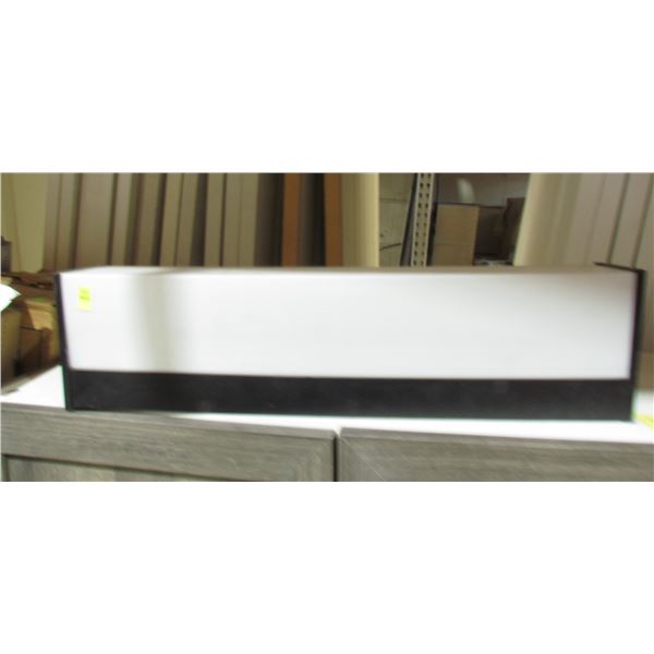 24" FLUORESCENT BLACK