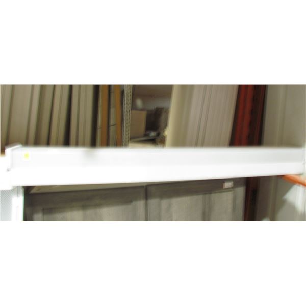 48" FLUORESCENT WHITE