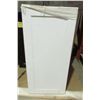 Image 1 : 15"X30" UPPER CABINET WHITE