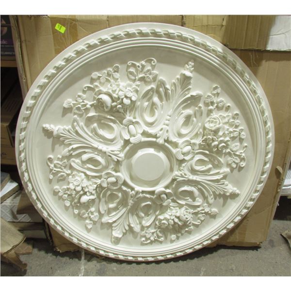 CEILING MEDALLION 32-3/4"
