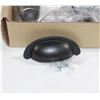 Image 2 : 25PC CASE OF CABINET KNOBS MODEL 01539-GM