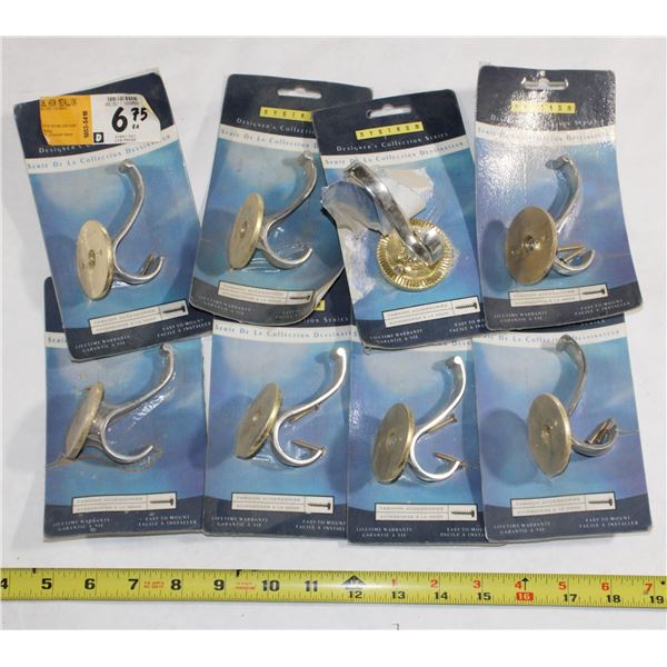 LOT OF BRASS AND CHROME FINISH COAT HOOKS