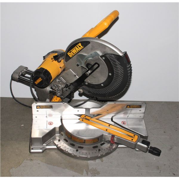 DEWALT COMPOUND MITER SAW