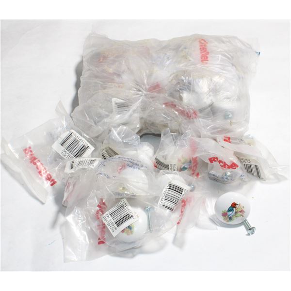 39 RICHELIEU CABINET KNOBS MODEL BP 6015-342