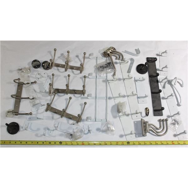LARGE LOT OF ASSORTED HOOKS NO PACKAGING