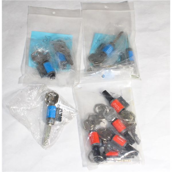 BOX OF REPLACEMENT DOOR LOCK CYLINDERS/ KEYS