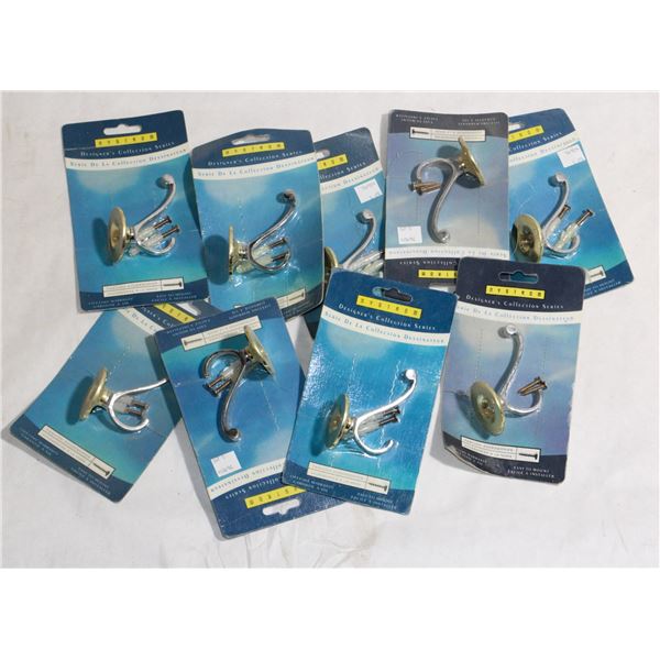 LOT OF BRASS AND CHROME FINISH COAT HOOKS