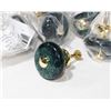 Image 2 : TRAY OF GREEN MUSHROOM/ BRASS FINISH CABINET KNOBS