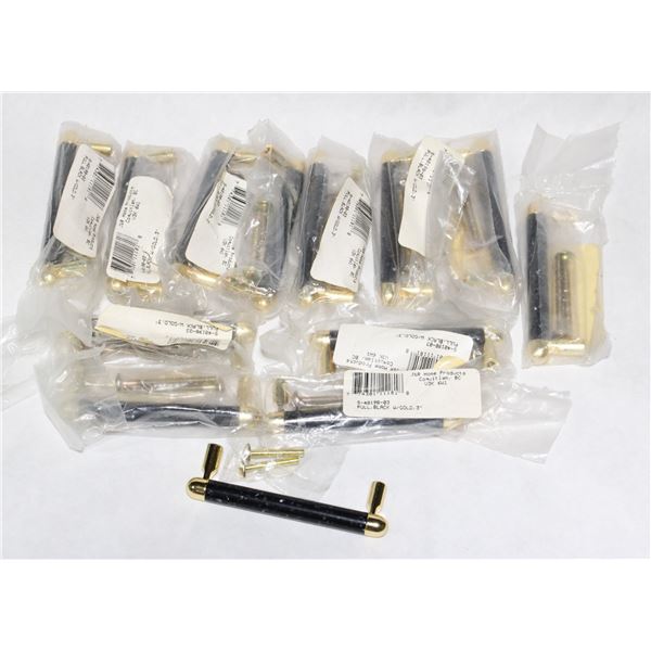 TRAY OF BLACK/ BRASS FINISH CABINET PULLS 3"