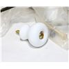 Image 2 : TRAY OF CERAMIC FINISH 1-1/16" CERAMIC KNOBS