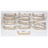 Image 1 : TRAY OF WOOD CABINET PULLS