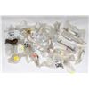 Image 1 : MIXED LOT OF ASSORTED CABINET PULLS AND KNOBS