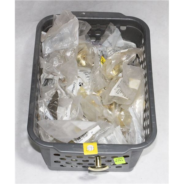 TRAY OF GOLD FINISH CABINET KNOBS