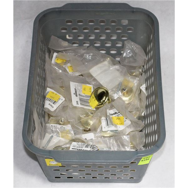 TRAY OF GOLD FINISH CABINET KNOBS