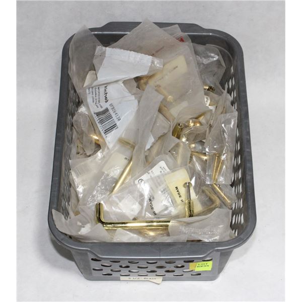 TRAY OF BRASS/GOLD FINISH CABINET PULLS