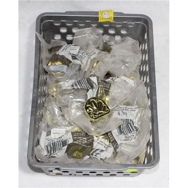 TRAY OF GOLD FINISH CABINET KNOBS