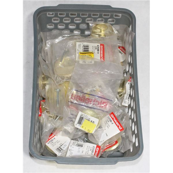 TRAY OF GOLD FINISH CABINET KNOBS