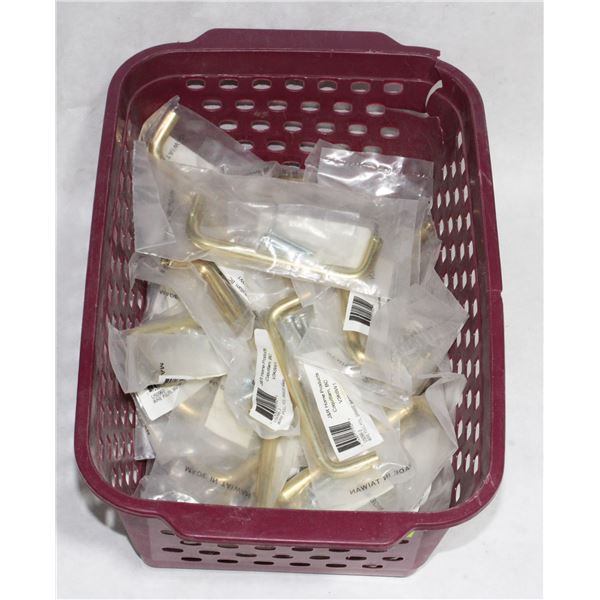 TRAY OF GOLD FINISH CABINET PULLS