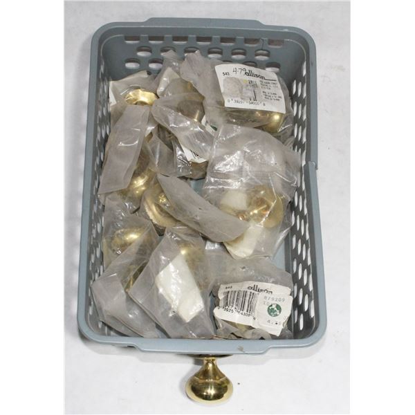 TRAY OF BRASS FINISH CABINET KNOBS