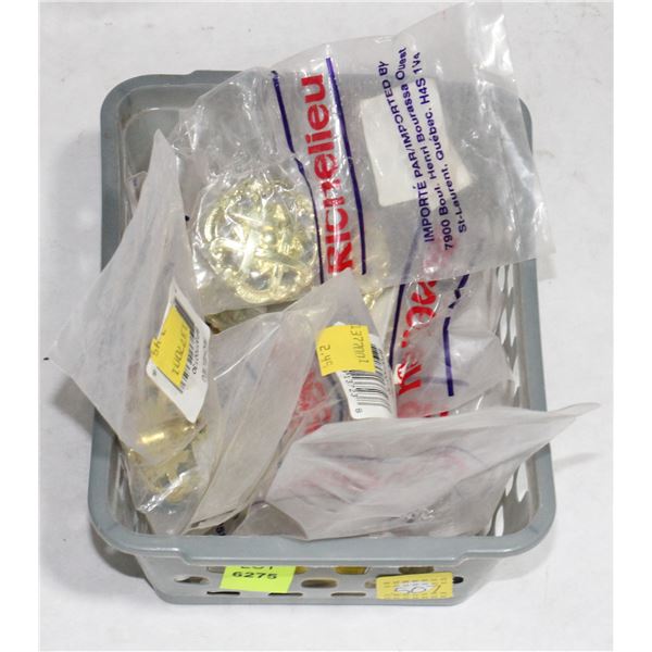 TRAY OF BRASS FINISH CABINET KNOBS