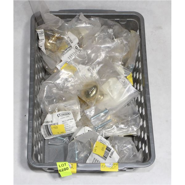 TRAY OF BRASS FINISH CABINET KNOBS