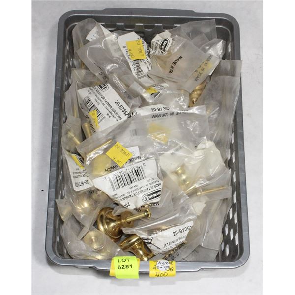 TRAY OF BRASS FINISH CABINET KNOBS