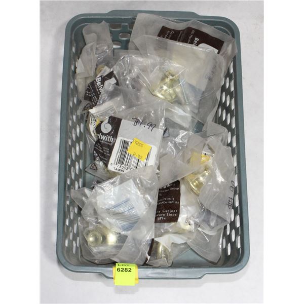 TRAY OF BRASS FINISH CABINET KNOBS