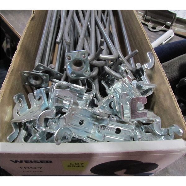 LOT OF 25, 8" PEG BOARD HOOKS