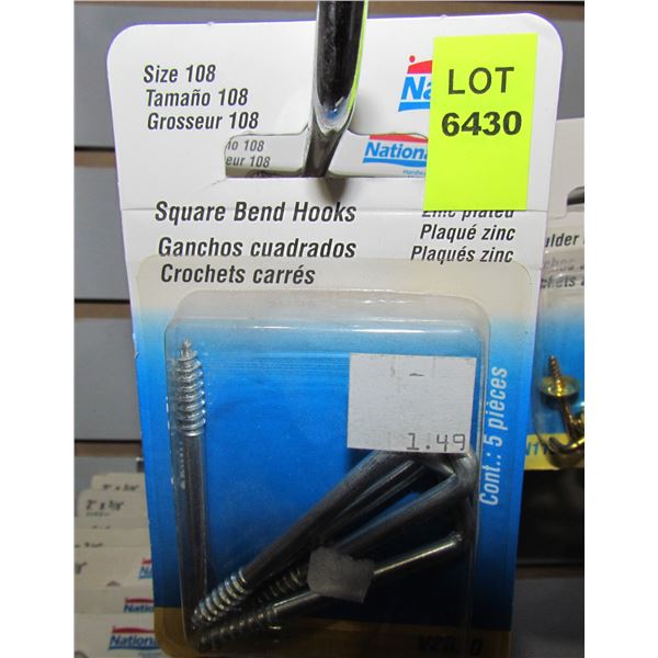 LOT OF SQUARE BEND HOOKS