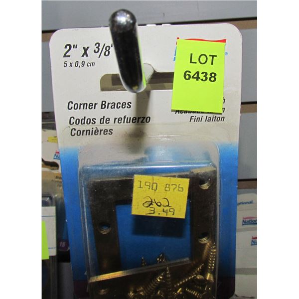LOT OF CORNER BRACES
