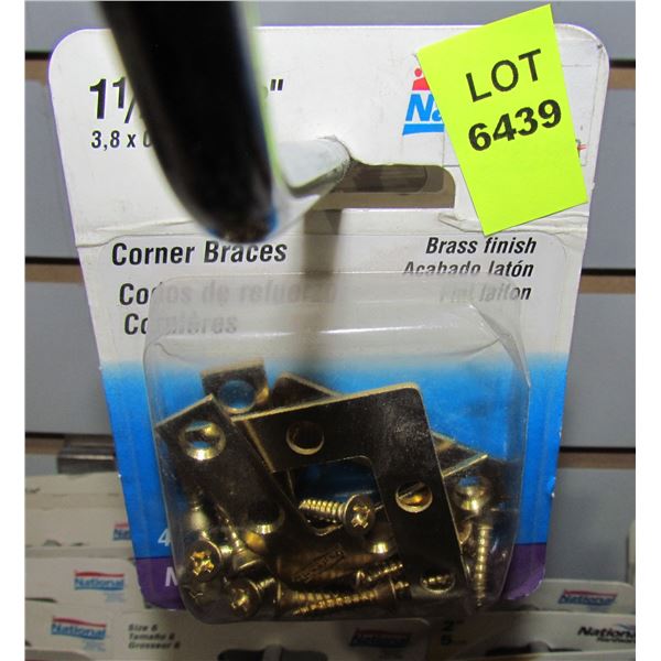 LOT OF CORNER BRACES