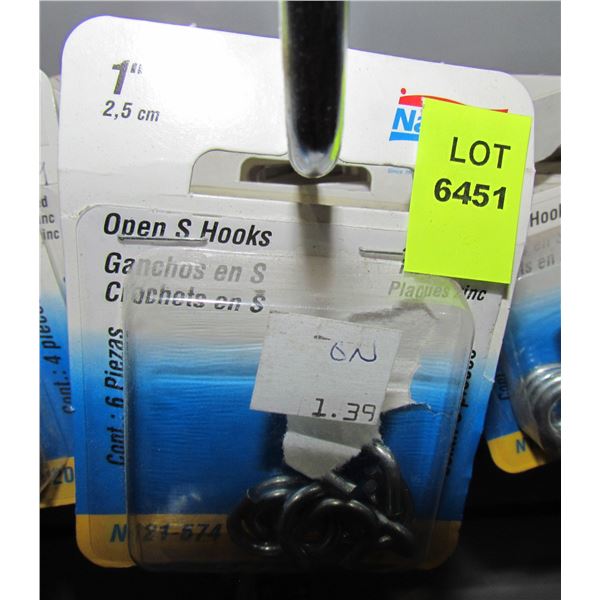 LOT OF OPEN S HOOKS
