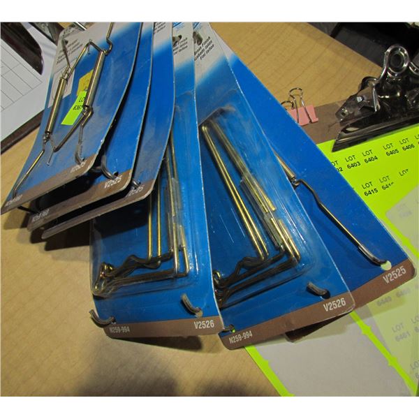 LOT OF PLATE HANGERS