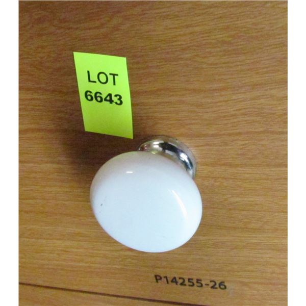 WHITE KNOB CHROME BACK